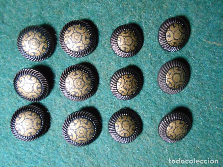 Vintage: LOTE BOTONES ANTIGUOS - Foto 1