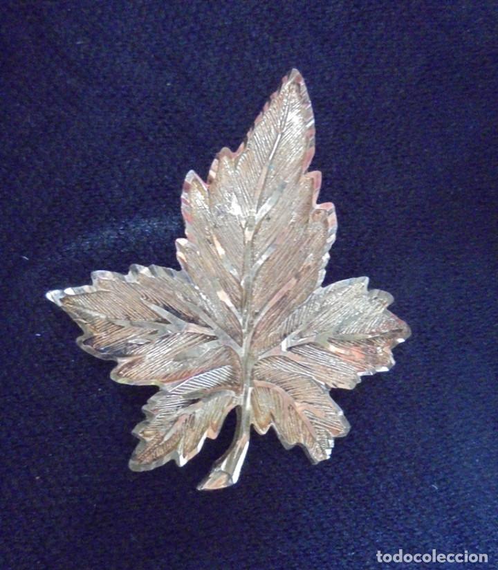 Vintage: Vintage brooche en forma de hoja - Foto 1