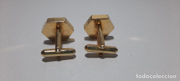 Vintage: PAREJA DE GEMELOS DORADOS - Foto 2