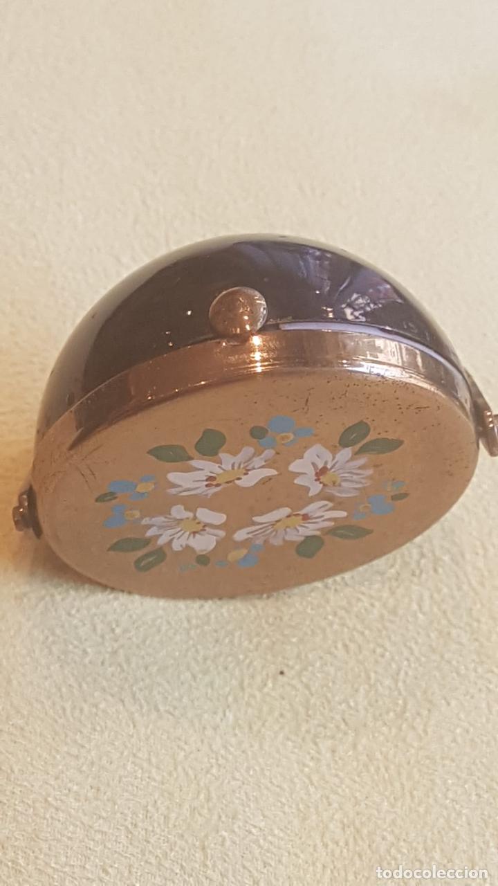 Vintage: Polvera antigua muy rara, circular tipo cesta con asa . - Foto 3