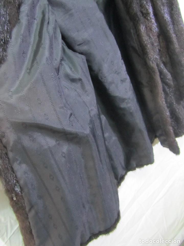 Vintage: Abrigo de vis&oacute;n, talla aproximada 44-46 - Foto 5