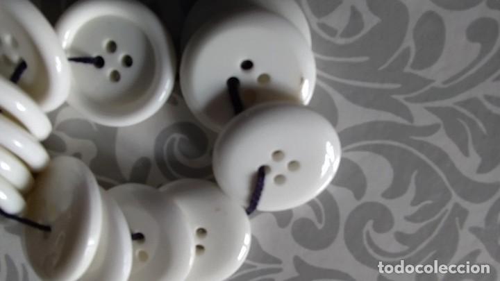 Vintage: Botones de pasta blancos - Foto 2