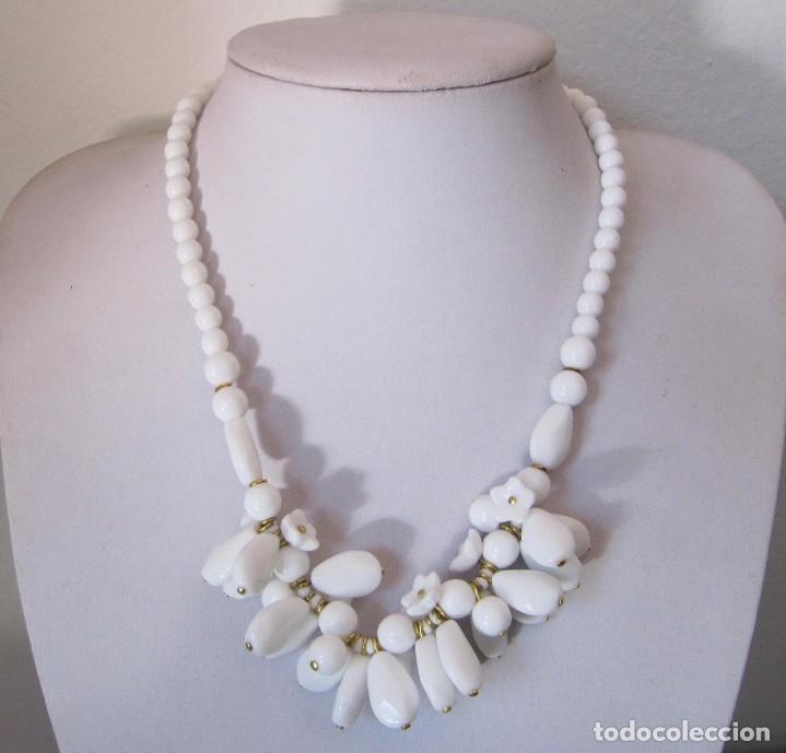 Vintage: collar vintage de opalina blanca - Foto 1