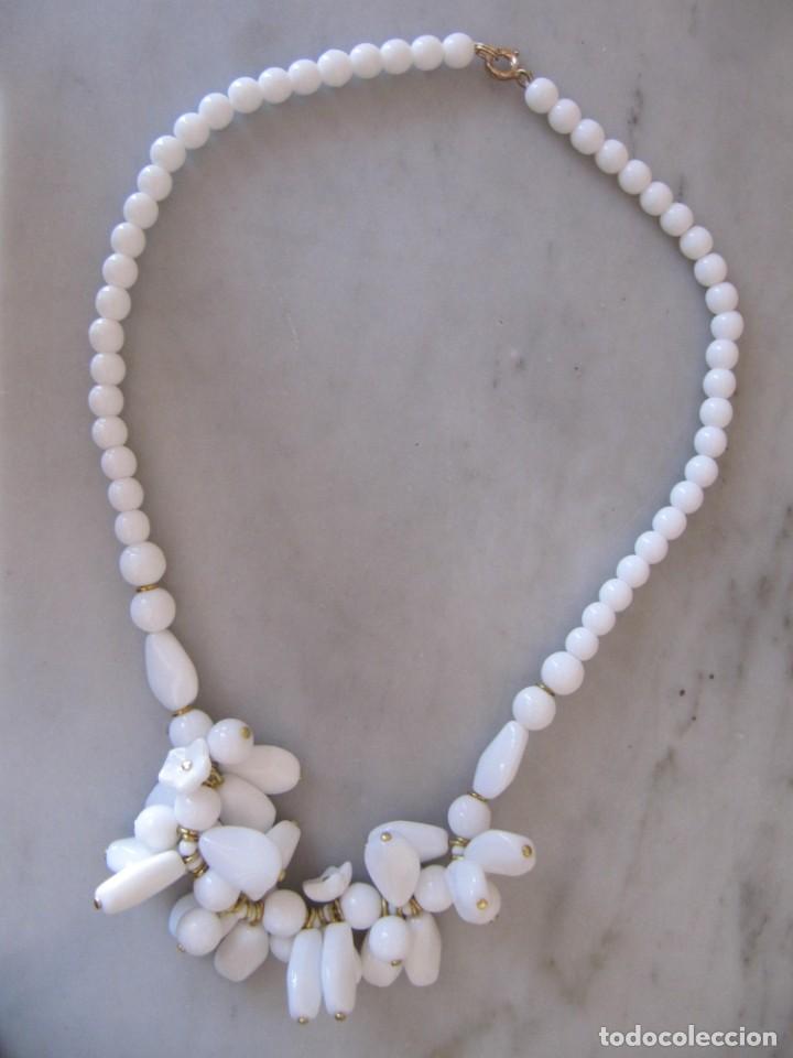 Vintage: collar vintage de opalina blanca - Foto 2