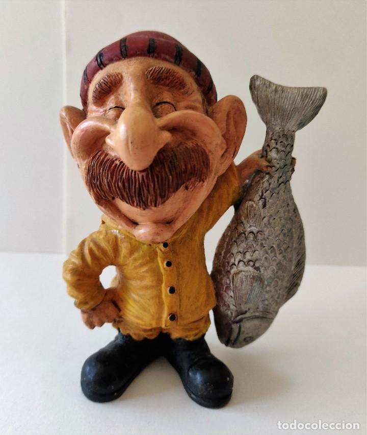 Vintage: Figura de Resina - Foto 1