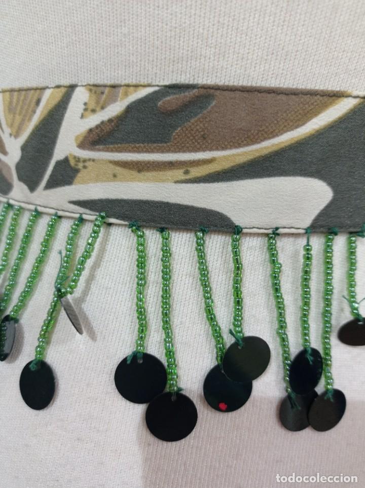 Vintage: Cintur&oacute;n verde estampado con abalorios. - Foto 3