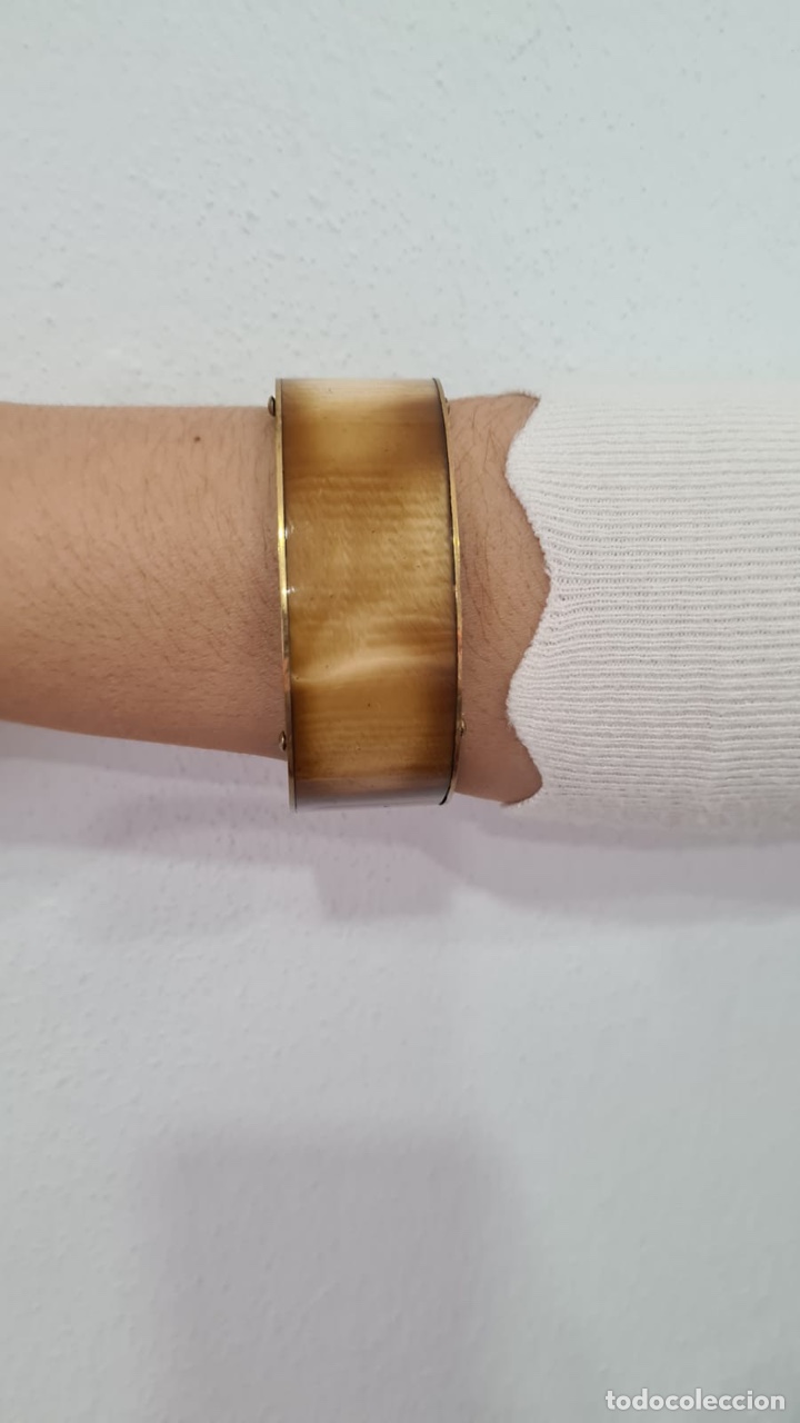Vintage: Pulsera de metal y hueso? - Foto 2