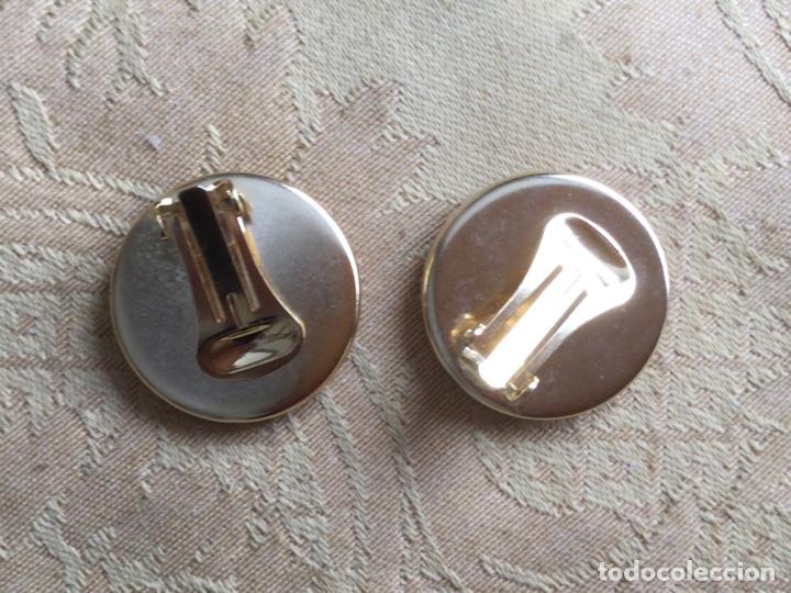 Vintage: Pendientes redondos de madera a&ntilde;o 80 - Foto 9