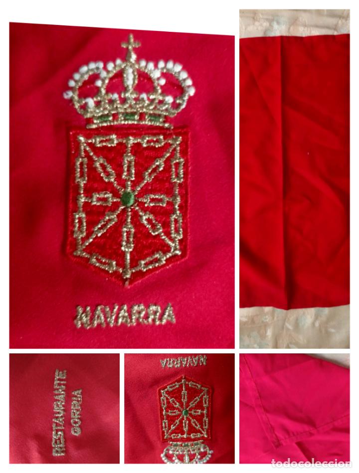 Pañuelo rojo escudo de Nabarra 