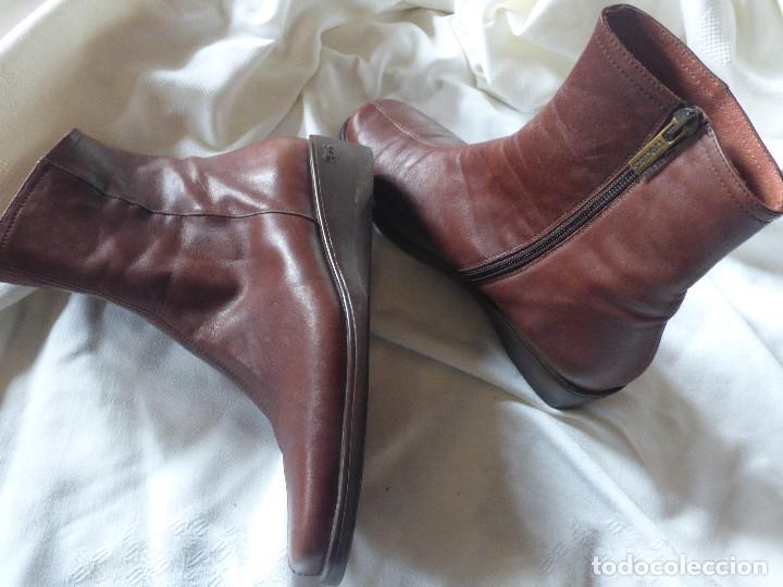 Vintage: Botas piel,Trotters. - Foto 8
