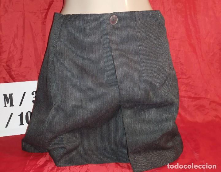 Vintage: Falda grisacea desplegable con boton formal Talla M - Foto 1