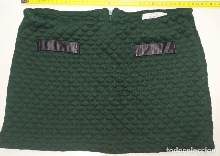 Vintage: Falda Corta Verde Oscuro Talla L - Foto 1