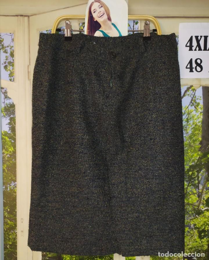 Vintage: Falda gris Talla 48 - Foto 1