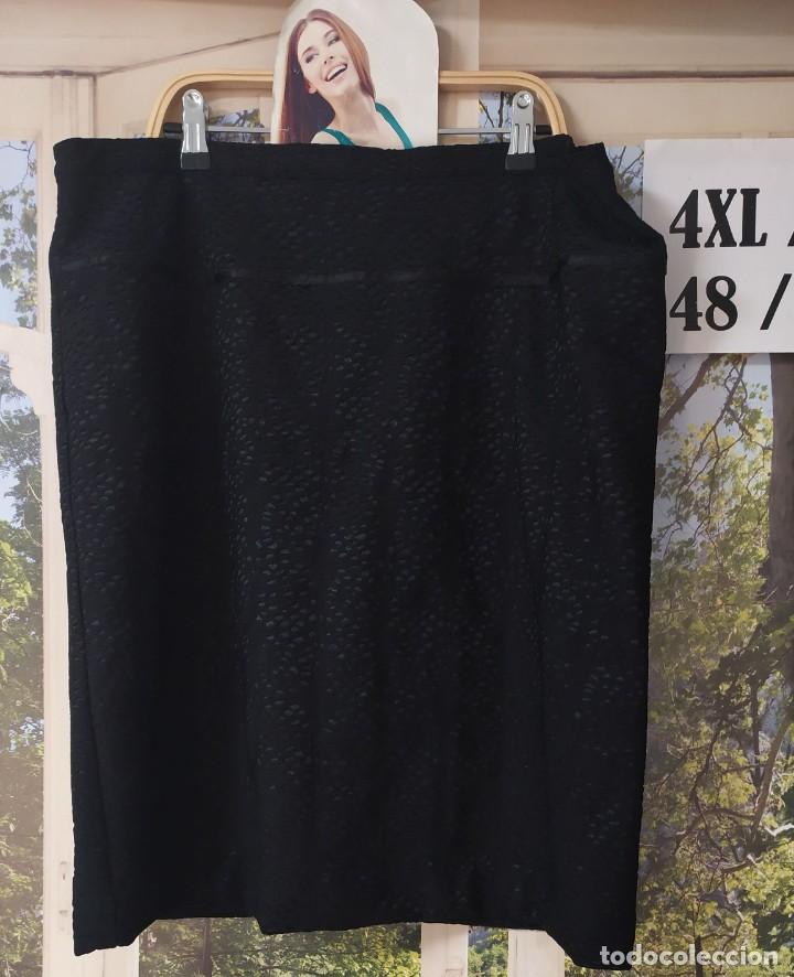 Vintage: Falda negra elegante Talla 48 - Foto 1