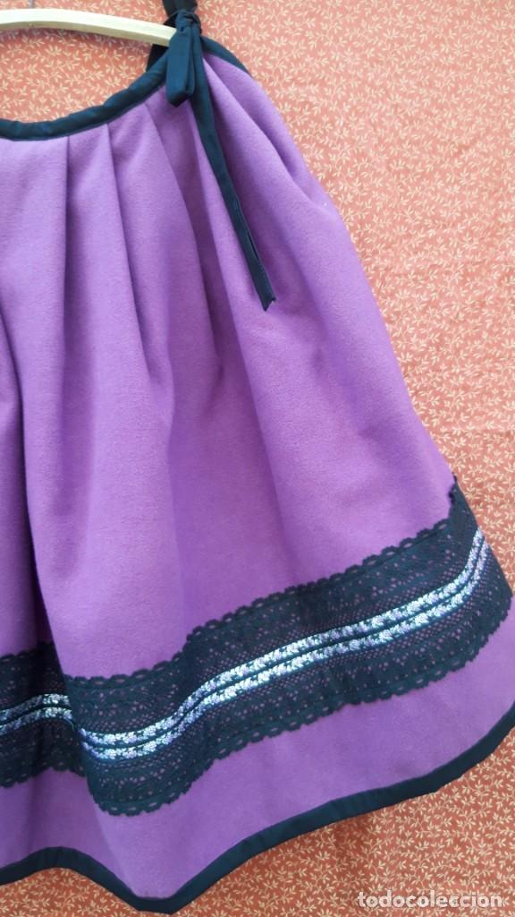 Vintage: Falda de traje folk, en grueso paño de lana, con enagua, hacia 1970. - Foto 4 - 276480938