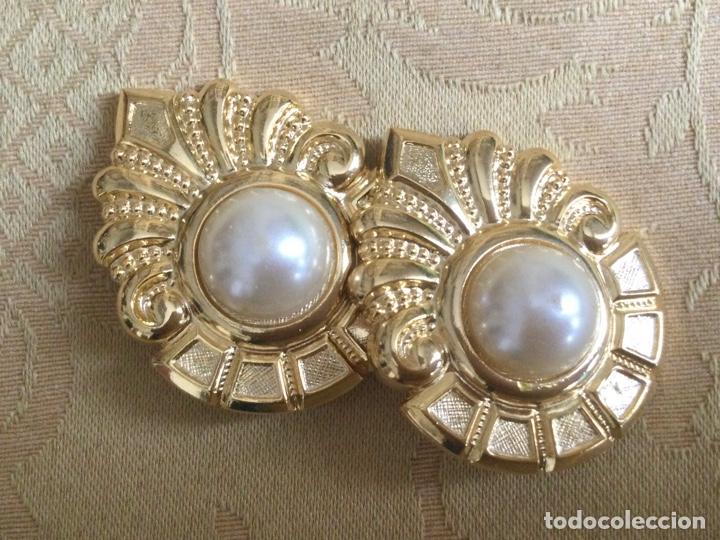 Vintage: PENDIENTES VINTAGE CON PERLA CENTRAL - Foto 2