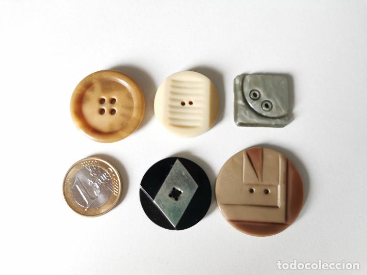 Vintage: 26 botones antiguos moda - Foto 1