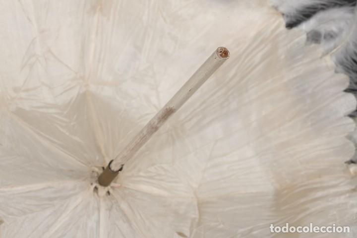 Vintage: Parasol en seda pintada con plumas - Foto 11