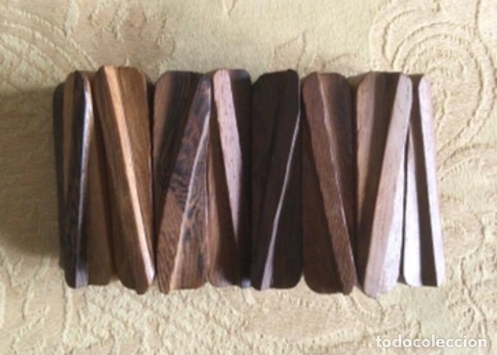 Vintage: PULSERA BRAZALETE DE MADERA TALLADA - Foto 1