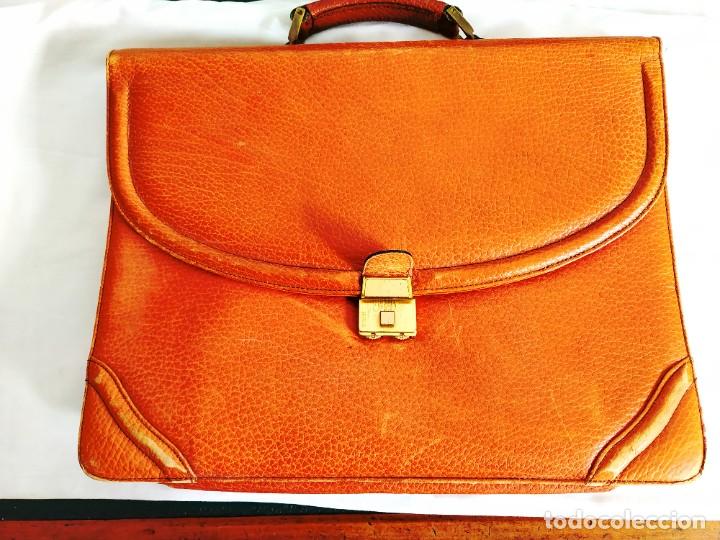Vintage: MALET&Iacute;N CARTERA DE PIEL - VARIOS COMPARTIMENTOS - Foto 1
