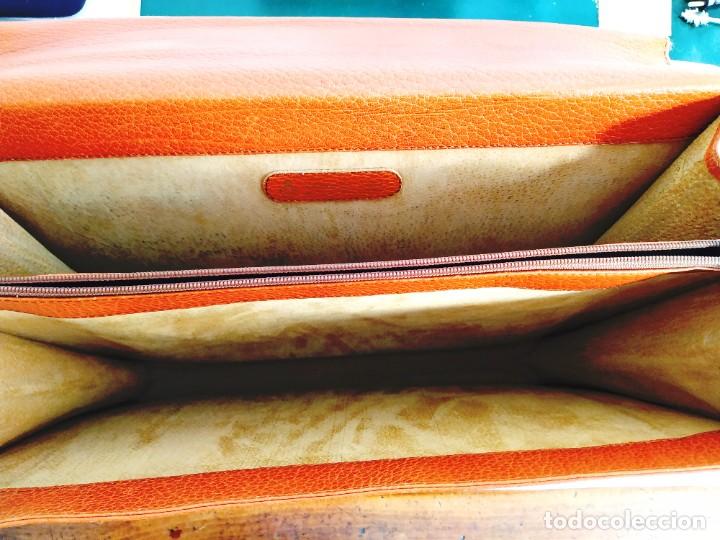 Vintage: MALET&Iacute;N CARTERA DE PIEL - VARIOS COMPARTIMENTOS - Foto 4
