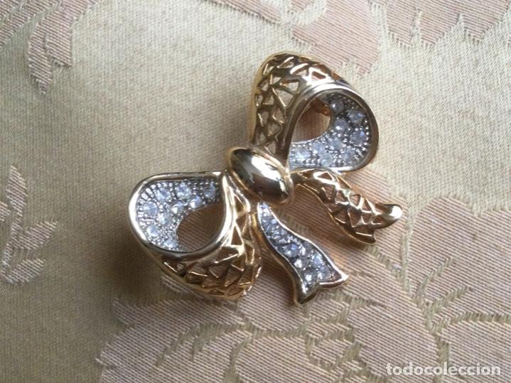Vintage: BROCHE VINTAGE CON FORMA DE LAZO - Foto 2