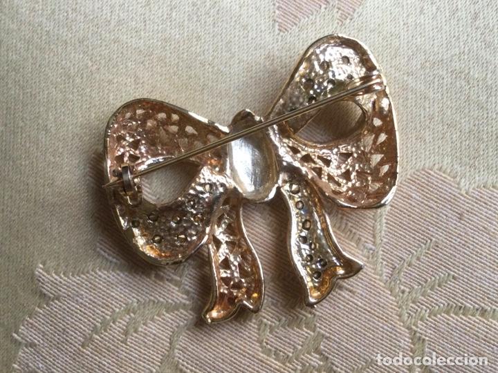 Vintage: BROCHE VINTAGE CON FORMA DE LAZO - Foto 3