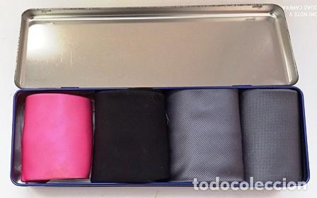 Vintage: COJUNTO DE CUATRO CORBATAS, EN ESTUCHE. CORBATA-04 - Foto 1