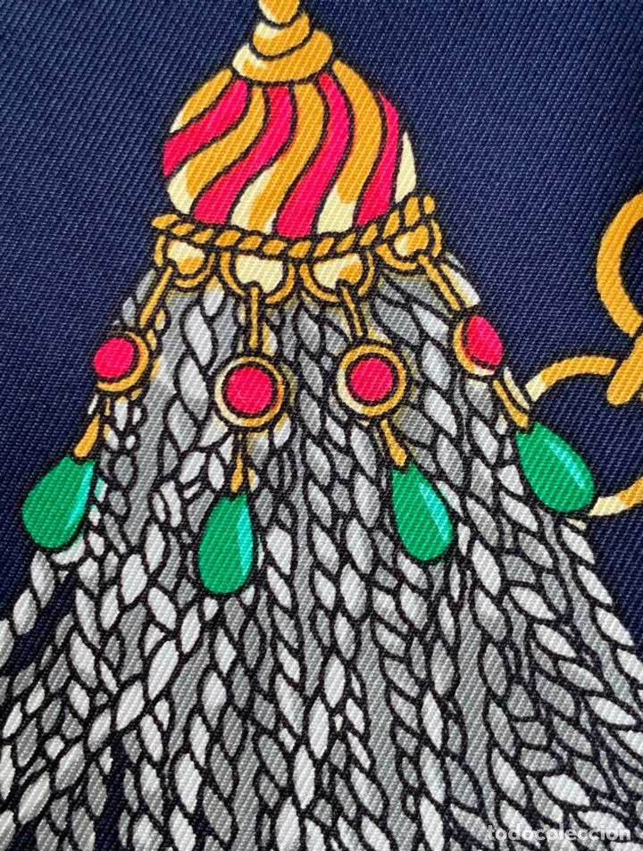 Vintage: Pa&ntilde;uelo de seda Chanel sin usar - Foto 4