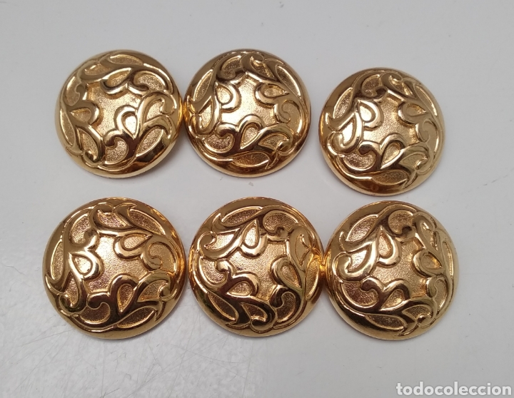 6 botones dorados - Compra venta en todocoleccion