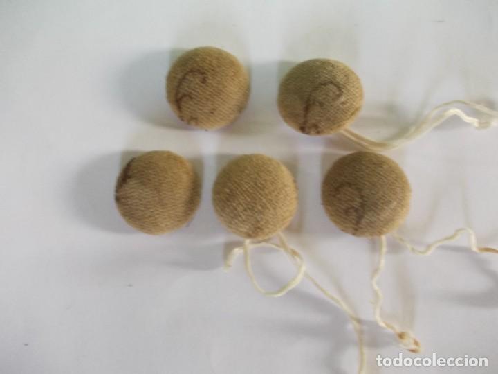 Vintage: Lote de 5 botones de sof&aacute; tapizados - Foto 1