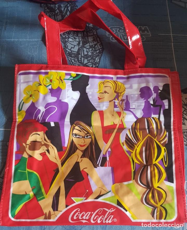 Vintage: COCA COLA bolsa PL&Aacute;STICO DURO 30 X 30 cm - Foto 1