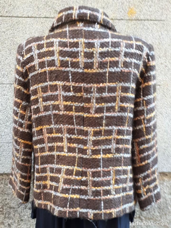 Vintage: CHAQUETA TIPO CHANEL EN TONOS MARRONES - Foto 2