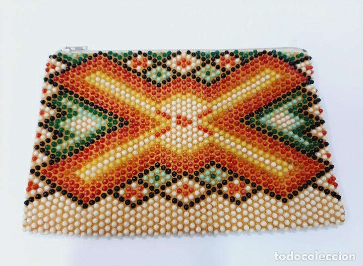 Vintage: Monedero vintage con cuentas multicolor - Foto 1
