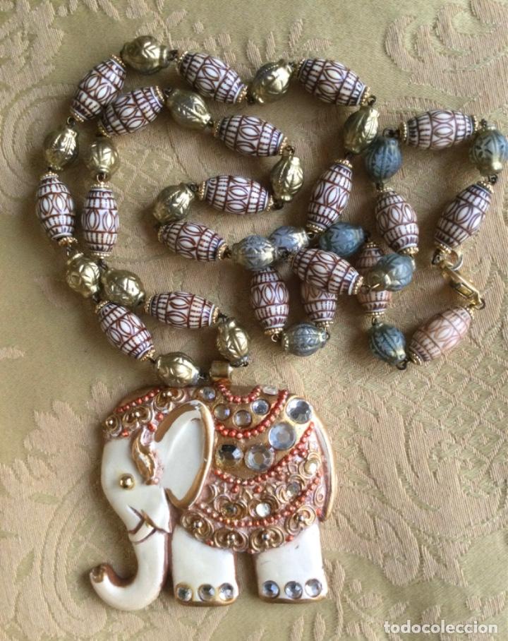Vintage: COLLAR ETNICO DE MADERA POLICROMADA CON ELEFANTE - Foto 9