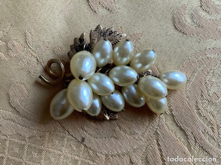 Vintage: BROCHE RACIMO DE UVAS, A&Ntilde;OS 60 - Foto 3
