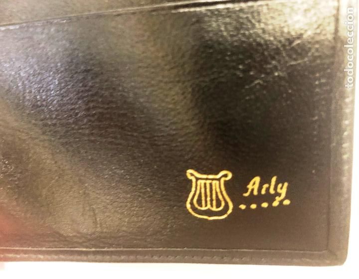 Vintage: Cartera de piel, marca Arly. - Foto 3