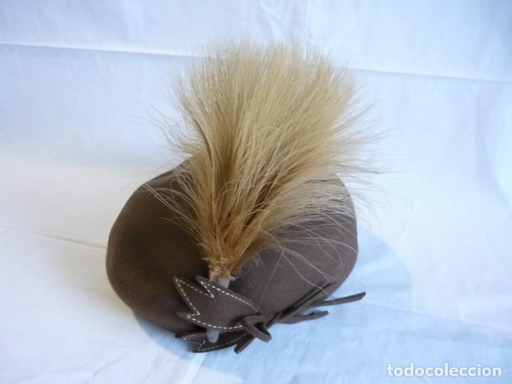 Vintage: Sombrero de se&ntilde;ora con pluma - Foto 3