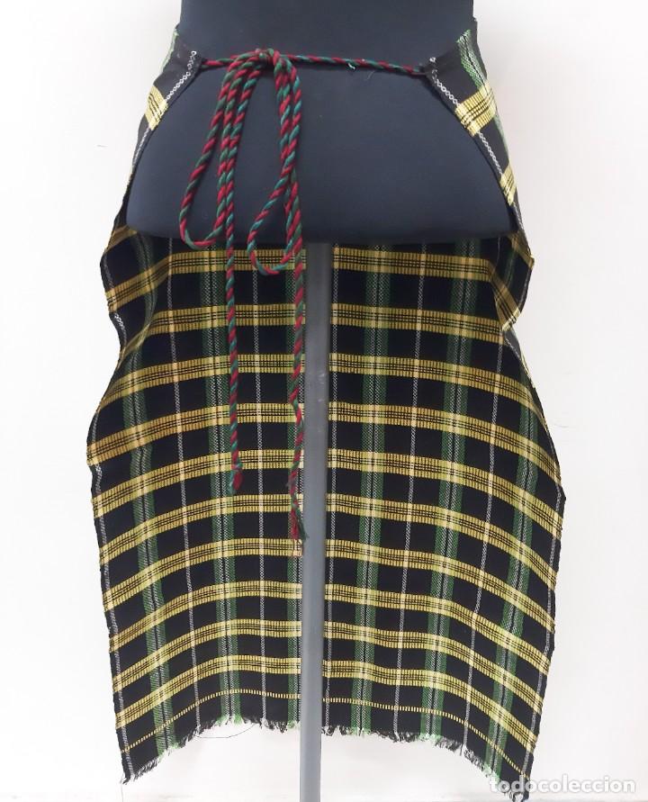 Vintage: Delantal de cuadros en negro y amarillo - Foto 5