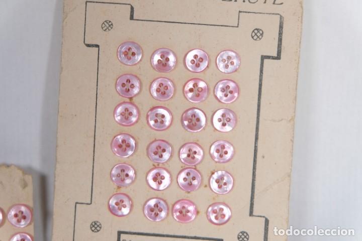 Vintage: Botones en rosa - 6 mm - Foto 2