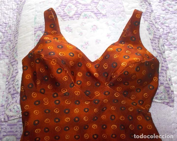 Vintage: BA&Ntilde;ADOR SE&Ntilde;ORA A&Ntilde;OS 70 - Foto 2