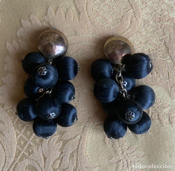 Vintage: PENDIENTES VINTAGE LARGOS, NEGROS - Foto 1