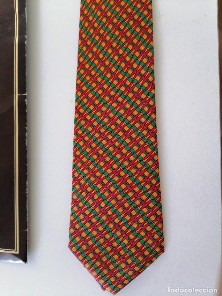 Vintage: Corbata 100% seda. Veuve chicquot ponsardin - Foto 3