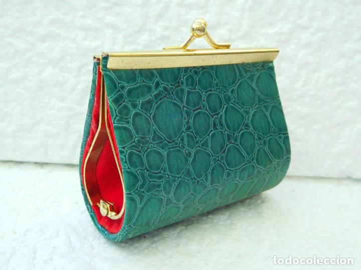 Vintage: MONEDERO VERDE. 8X7CM - Foto 1