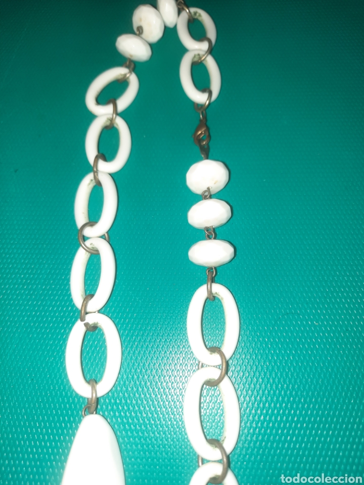 Vintage: LARGO COLLAR VINTAGE CON ABALORIOS EN BLANCO. - Foto 4