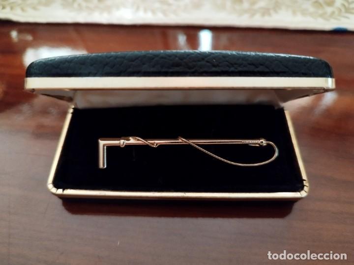 Vintage: Alfiler corbata caballero dorado - Foto 1