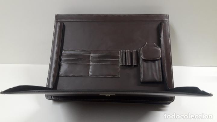 Vintage: MALETIN / PORTADOCUMENTOS . DIFERENTES COMPARTIMENTOS . CIERRE CON LLAVE - Foto 17