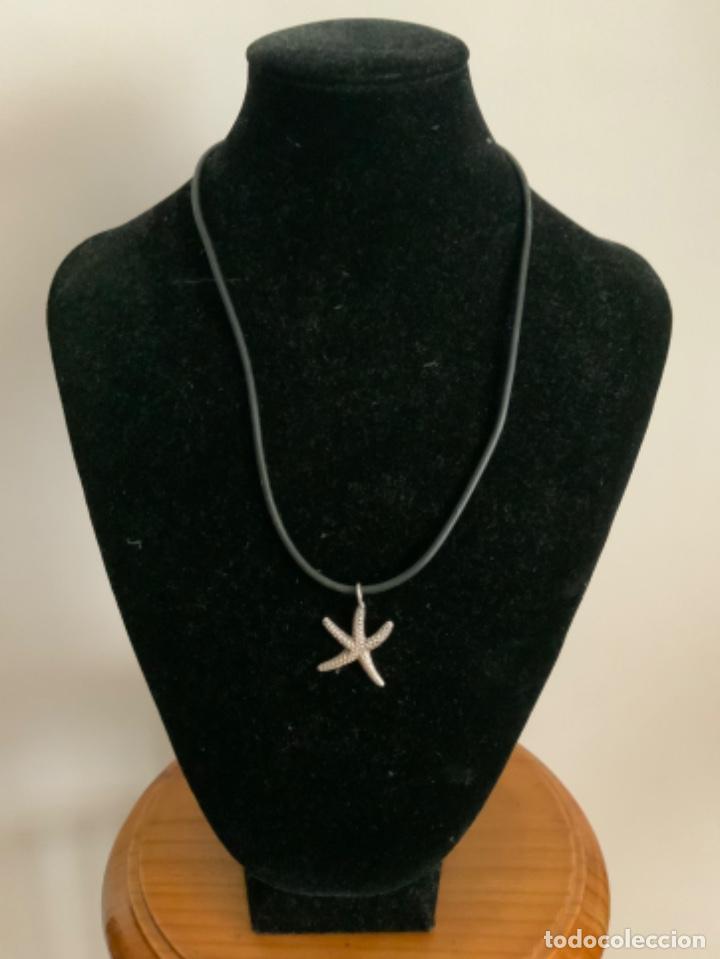 Vintage: COLLAR CAUCHO NEGRO CON ESTRELLA DE MAR DE PLATA - Foto 1