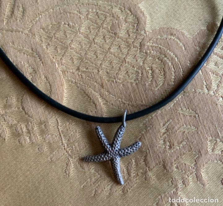 Vintage: COLLAR CAUCHO NEGRO CON ESTRELLA DE MAR DE PLATA - Foto 2