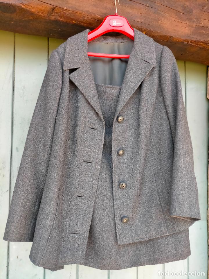 conjunto falda chaqueta gris ropa antigua para - Comprar Moda vintage  mulher no todocoleccion